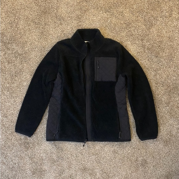 Vineyard Vines Jackets & Blazers - Womens fuzzy vineyard vines jacket